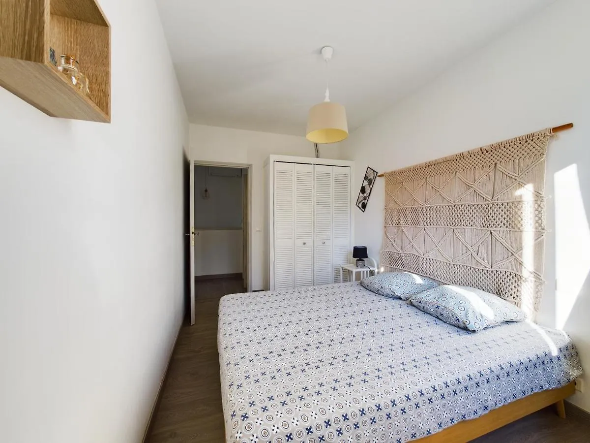 Villa Crousadou, 10 Personnes Avec Piscine A Saint-Remy-De-Provence 0*,  France